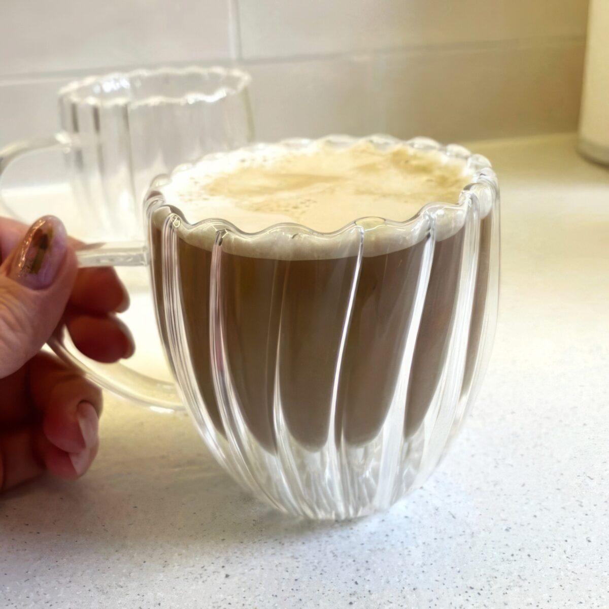 Szklanka Termiczna Ryflowana do Napojów Kawy Grube Szkło 250ml - obrazek 3