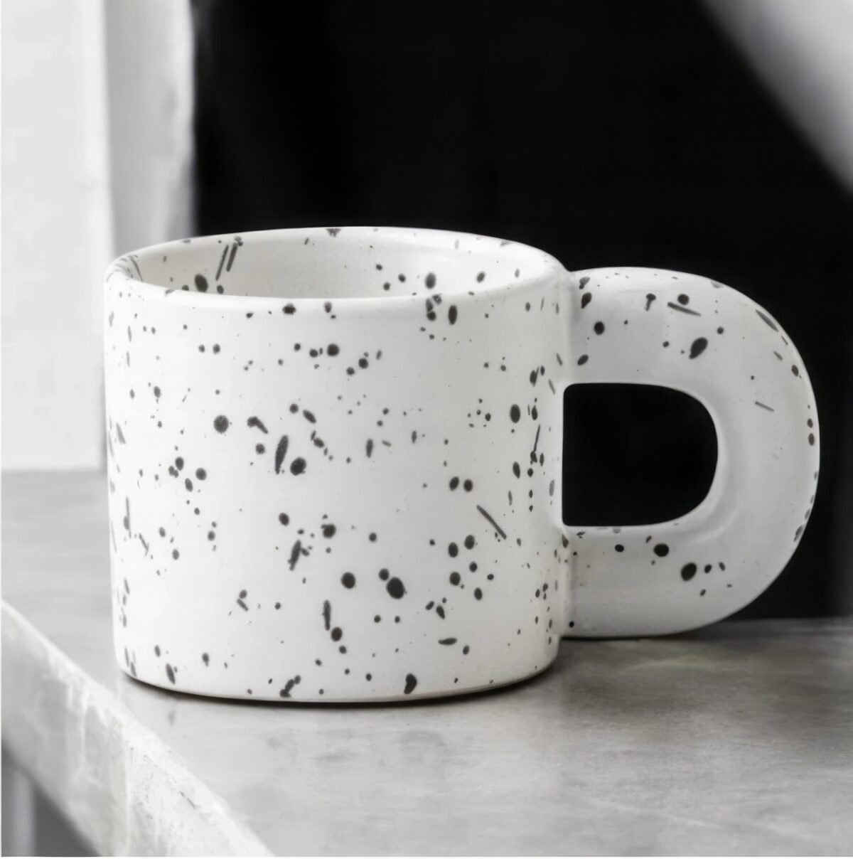 Kubek Ceramiczny z Uchem na Kawę Herbatę Duży Kremowy 300ml - obrazek 3